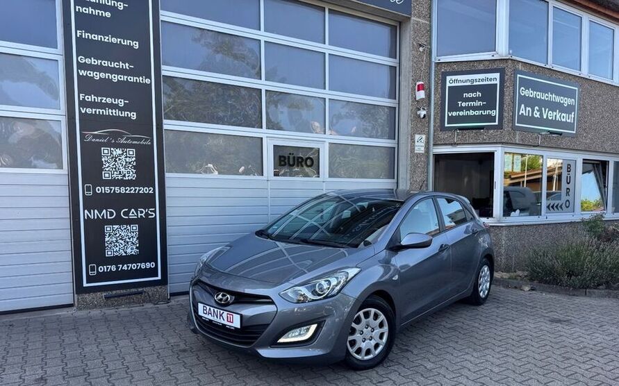 i30