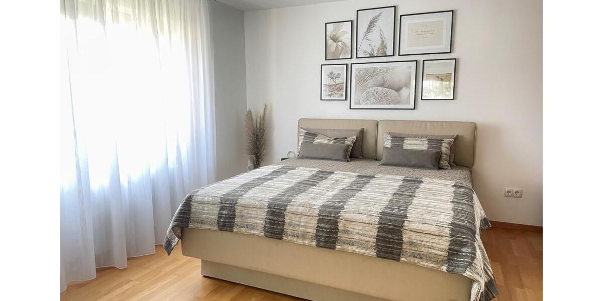 Hochparterre Metzingen - 4.5 Zimmer, 104 m&sup2;, 360.000&euro; | Angebot:26927355