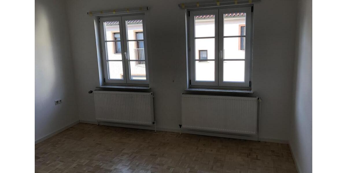 Doppelhaushälfte Fellbach Oeffingen - 6 Zimmer, 160 m&sup2;, 2.500&euro; | Angebot:26129547