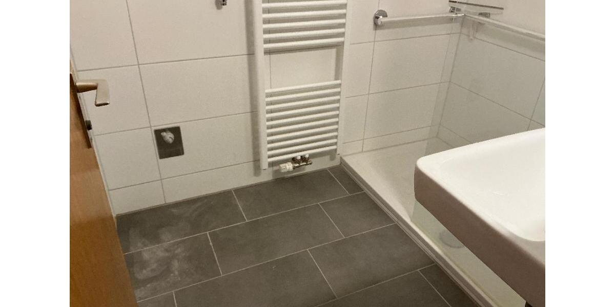 Etagenwohnung Esslingen am Neckar Oberesslingen - 4 Zimmer, 94 m&sup2;, 1.092&euro; | Angebot:24979635