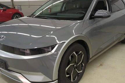 Hyundai IONIQ 5 45.685 km 29.100 € Stuttgart 70439