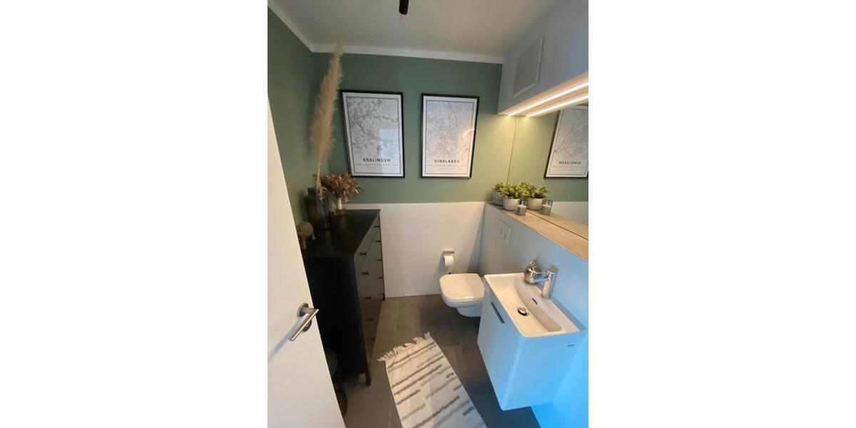 Etagenwohnung Esslingen am Neckar Oberesslingen - 4 Zimmer, 101 m&sup2;, 1.850&euro; | Angebot:26577712