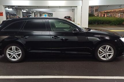 Audi A4 197.000 km 15.800 € Esslingen am Neckar 73733