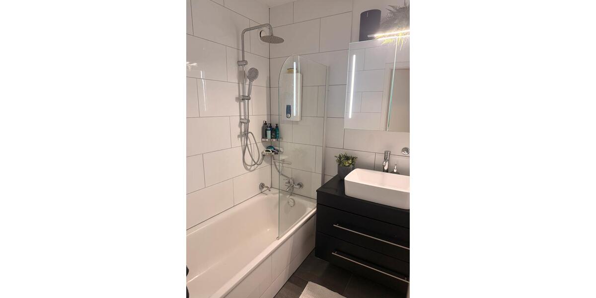 Etagenwohnung Weinstadt - 3.5 Zimmer, 83 m&sup2;, 294.000&euro; | Angebot:27116782