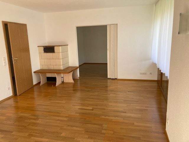 Etagenwohnung Stuttgart Möhringen - 2 Zimmer, 80 m&sup2;, 950&euro; | Angebot:25355823