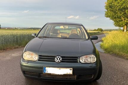 VW Golf 182.000 km 1.990 &euro; Tamm 71732