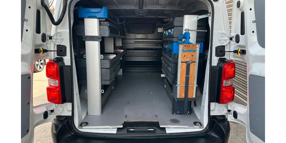 Opel Vivaro 92.772 km 15.300 &euro; Sindelfingen 71065