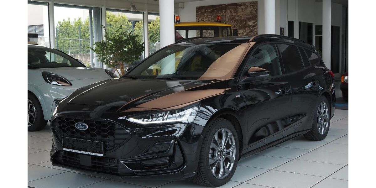 Ford Focus 15.250 km 24.490 &euro; Köngen 73257