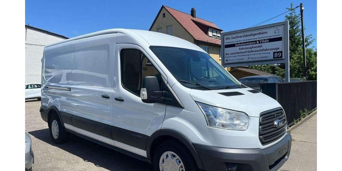 Ford Transit 223.520 km 18.900 &euro; Korntal-Münchingen 70825