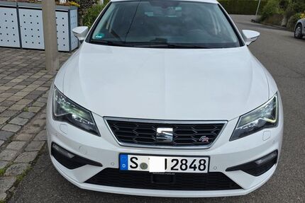 Seat Leon 104.800 km 14.400 &euro; Stuttgart 70378
