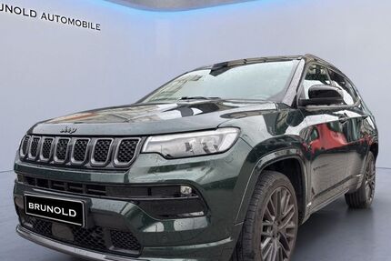 Jeep Compass 68.000 km 24.900 € Stuttgart 70565