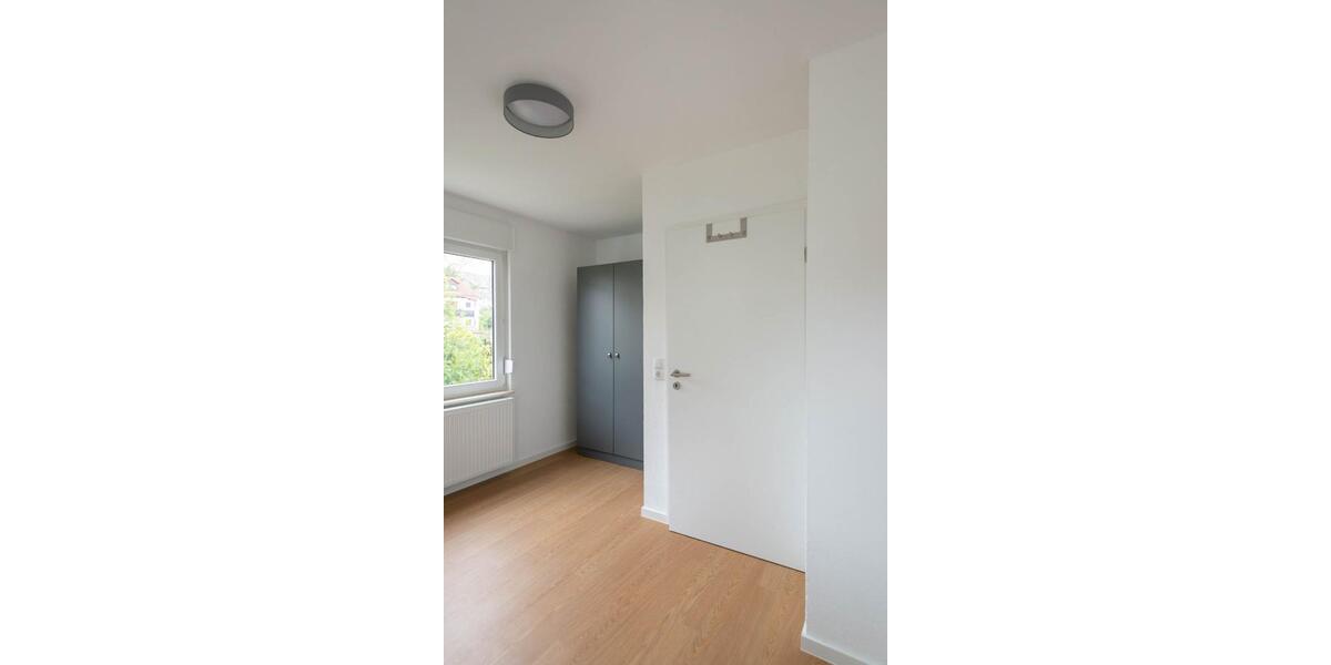 Etagenwohnung Stuttgart Mühlhausen - 1 Zimmer, 13 m&sup2;, 399&euro; | Angebot:26727840
