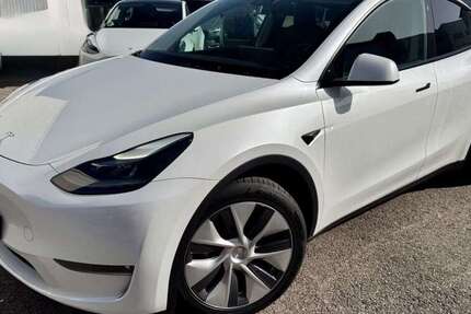 Tesla Model Y 31.863 km 38.200 &euro; Holzgerlingen 71088