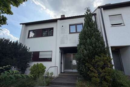 Haus Stuttgart Mühlhausen - 7 Zimmer, 188 m&sup2;, 799.000&euro; | Angebot:27019207
