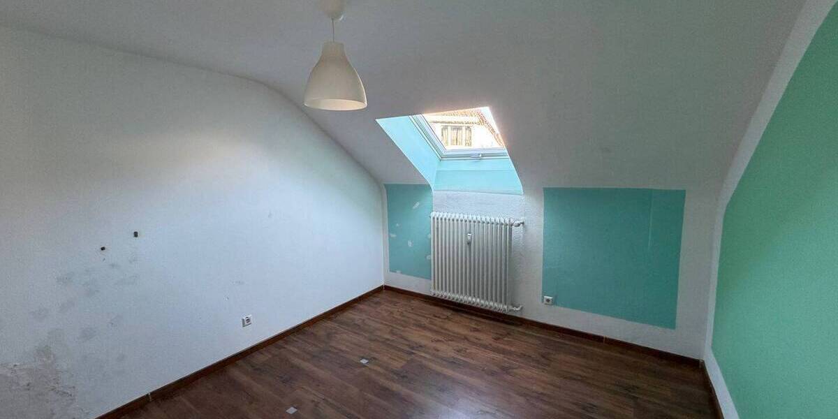 Etagenwohnung Böblingen - 3 Zimmer, 92 m&sup2;, 349.000&euro; | Angebot:26201951