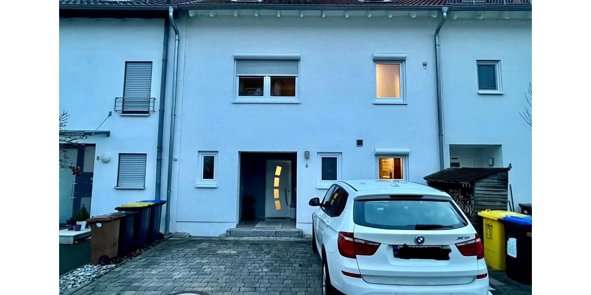 Einfamilienhaus Weinstadt - 9 Zimmer, 247 m&sup2;, 995.000&euro; | Angebot:26825977