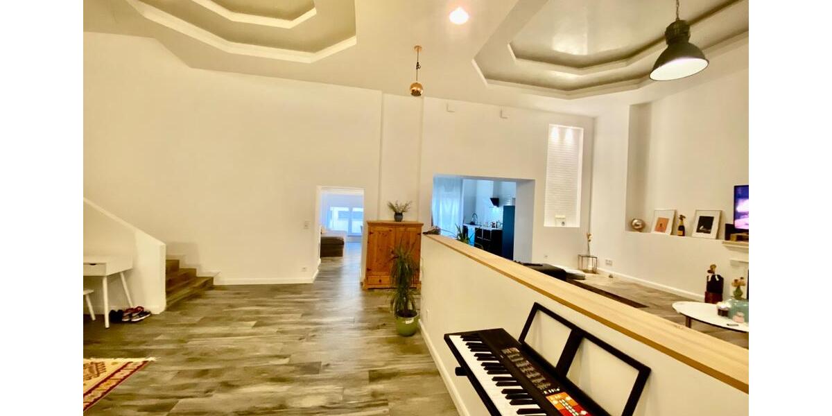 Loft - Studio - Atelier Stuttgart Bad Cannstatt - 2.5 Zimmer, 114 m&sup2;, 330.000&euro; | Angebot:26385736