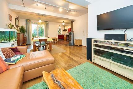 Wohnung Ludwigsburg Eglosheim - 2.5 Zimmer, 91 m&sup2;, 1.370&euro; | Angebot:26323344