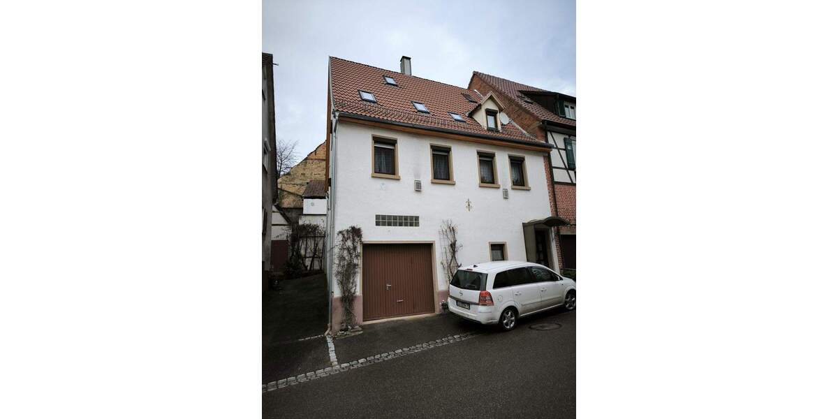 Doppelhaushälfte Remshalden Geradstetten - 6 Zimmer, 141 m&sup2;, 439.000&euro; | Angebot:24323769