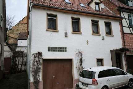 Saniertes 7 Zimmer Einfamilienhaus provisionsfrei 7 zimmer