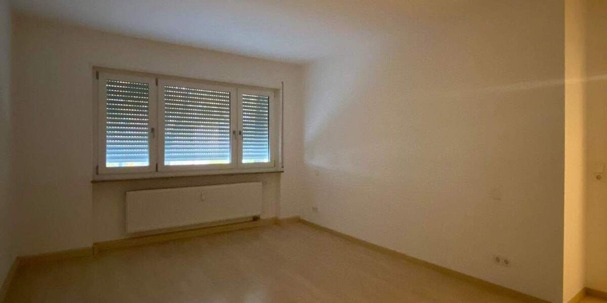 Etagenwohnung Stuttgart Mitte - 2 Zimmer, 62 m&sup2;, 1.050&euro; | Angebot:26694565