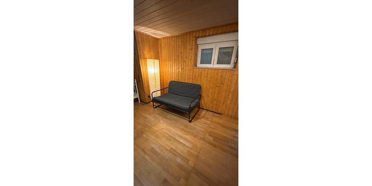 Etagenwohnung Stuttgart Neuwirtshaus - 1 Zimmer, 50 m&sup2;, 550&euro; | Angebot:24819021