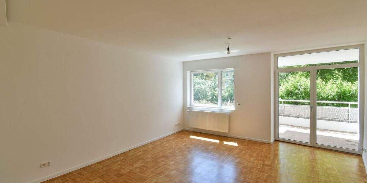 Etagenwohnung Böblingen - 5 Zimmer, 144 m&sup2;, 1.780&euro; | Angebot:24973929