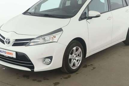 Toyota Verso 41.749 km 16.660 &euro; Stuttgart 70195