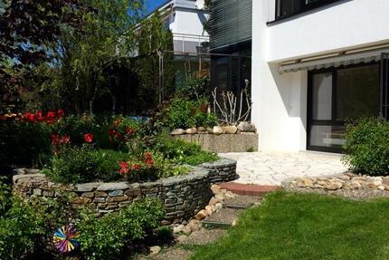 Wohnung Esslingen am Neckar Brühl - 3 Zimmer, 103 m&sup2;, 1.200&euro; | Angebot:24740464