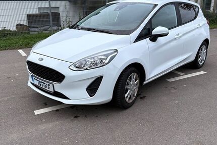 Ford Fiesta 36.500 km 9.700 € Fellbach 70736