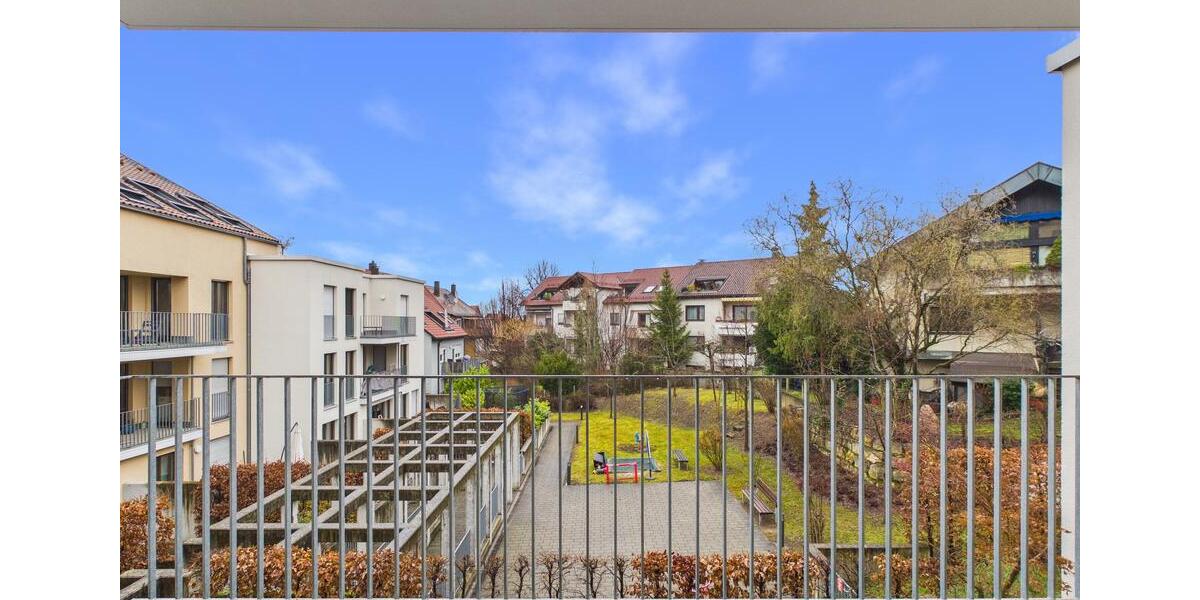 Etagenwohnung Fellbach - 3 Zimmer, 109 m&sup2;, 1.610&euro; | Angebot:25491525