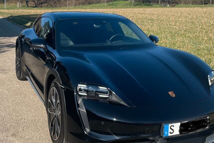 Porsche Taycan 36.000 km 74.900 € Stuttgart 70619