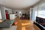 Erdgeschoßwohnung Stuttgart Bad Cannstatt - 4 Zimmer, 123 m&sup2;, 2.088&euro; | Angebot:26350152