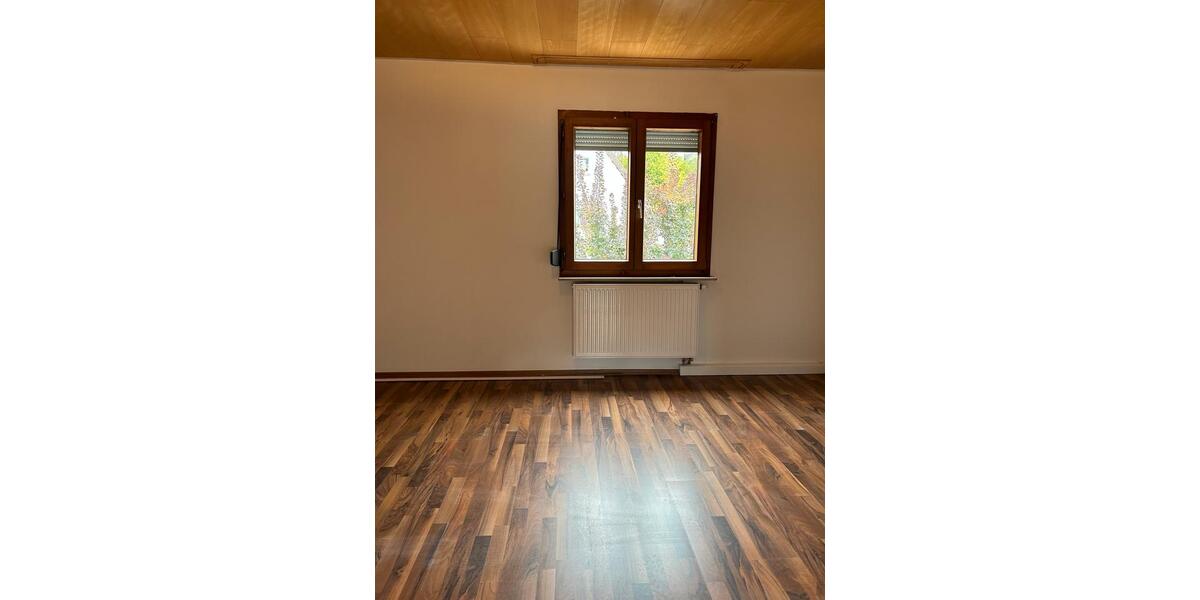 Etagenwohnung Esslingen am Neckar Oberesslingen - 2 Zimmer, 60 m&sup2;, 1.180&euro; | Angebot:24625505