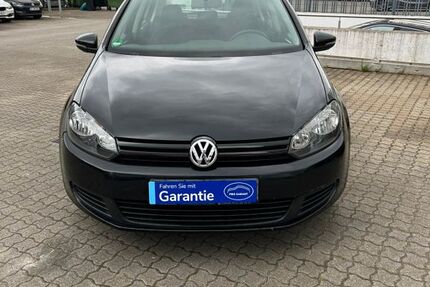 VW Golf 135.000 km 5.700 &euro; Ditzingen 71254