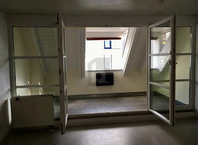 RUHIGE MAISONETTE MIT LOGGIA UND KAMINOFEN - Maisonettenwohnung Korntal-Münchingen Münchingen | Angebot:27347632