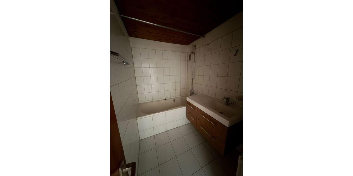 Erdgeschoßwohnung Wernau (Neckar) - 3 Zimmer, 85 m&sup2;, 264.440&euro; | Angebot:26834061