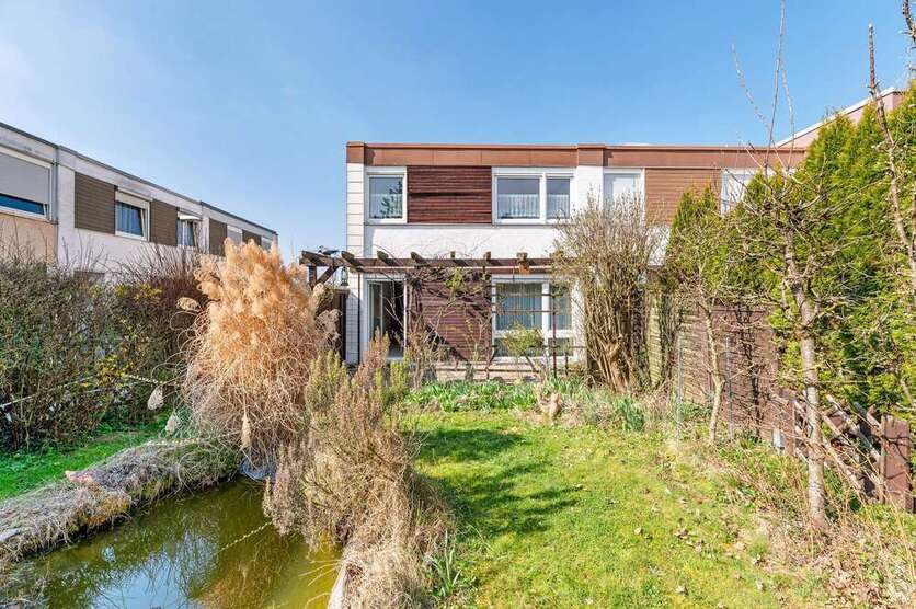 Haus zum Kaufen in Stuttgart 434.000 € 103 m²