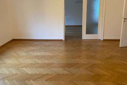 Wohnung Stuttgart Stuttgart-Nord - 4 Zimmer, 122 m&sup2;, 1.490&euro; | Angebot:26293075