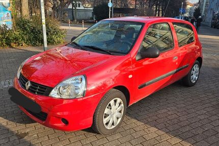 Renault Clio 161.000 km 1.399 &euro; Stuttgart 70176