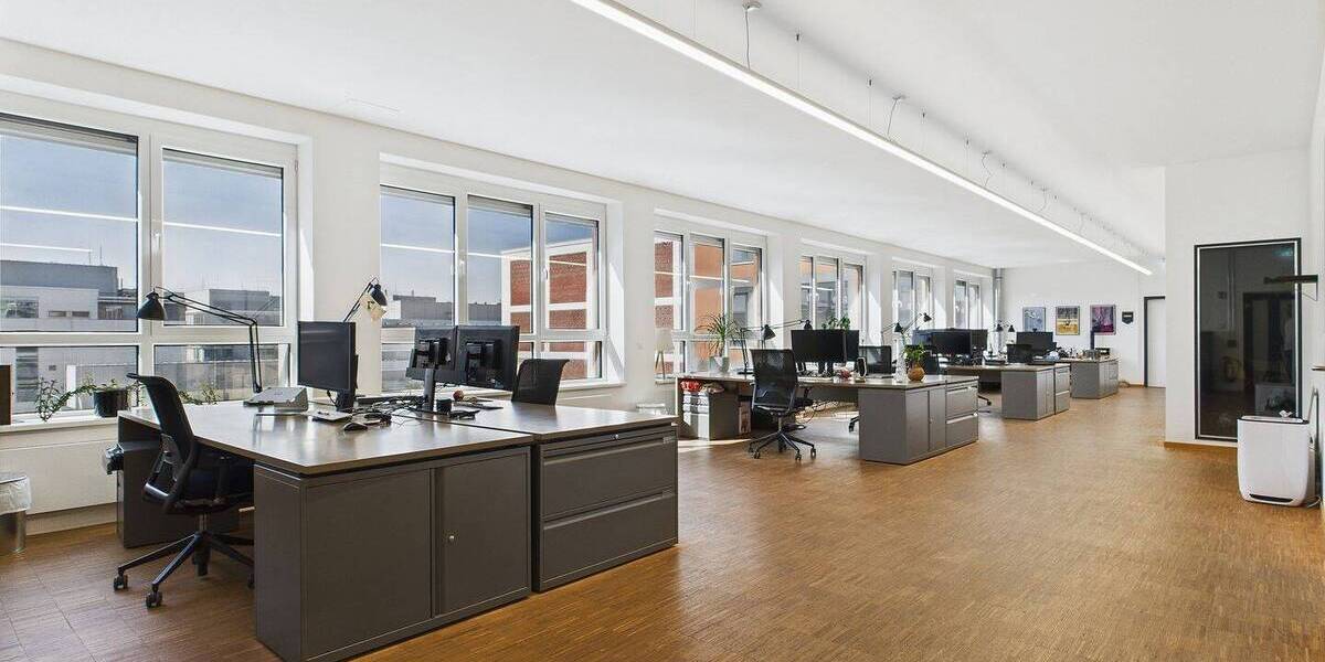 Gewerbeobjekt Stuttgart Feuerbach - 9.266&euro; | Angebot:25815498