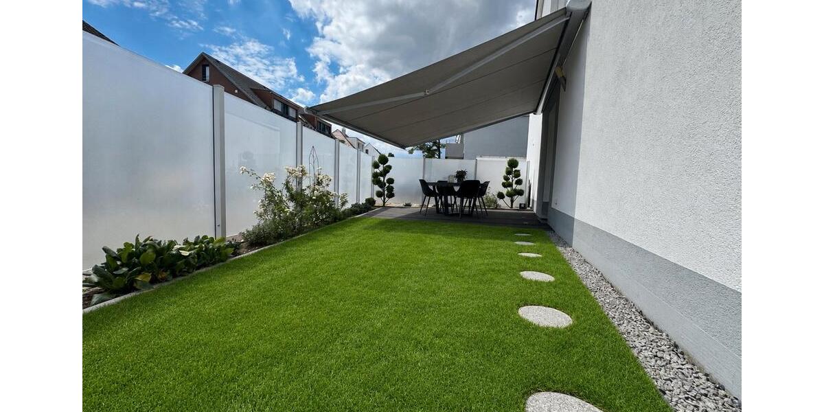 Reihenhaus Kirchheim unter Teck - 5.5 Zimmer, 145 m&sup2;, 650.000&euro; | Angebot:27003661