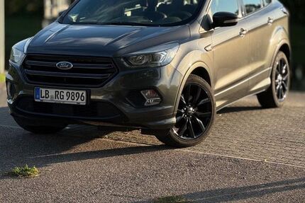 Ford Kuga 184.000 km 13.490 &euro; Erligheim 74391