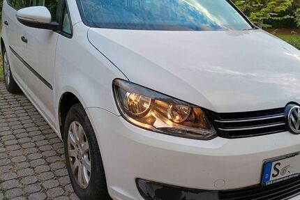 VW Touran 188.000 km 6.300 € Stuttgart 70437