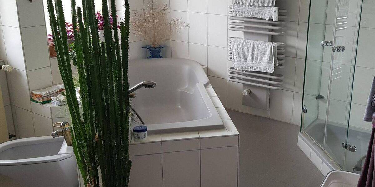 Terrassenwohnung Stuttgart Möhringen - 4 Zimmer, 138 m&sup2;, 1.980&euro; | Angebot:26767420
