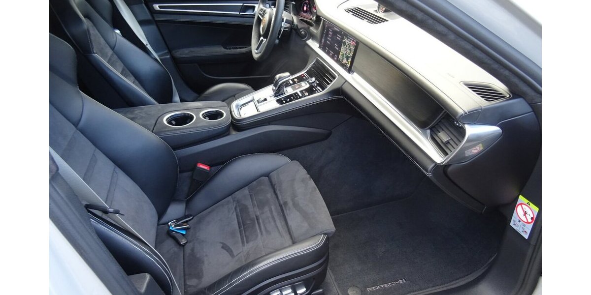 Porsche Panamera GTS Sport Turismo*Keramik,21´´Alu,Standh 148.000 km 65.850 € Schorndorf 73614