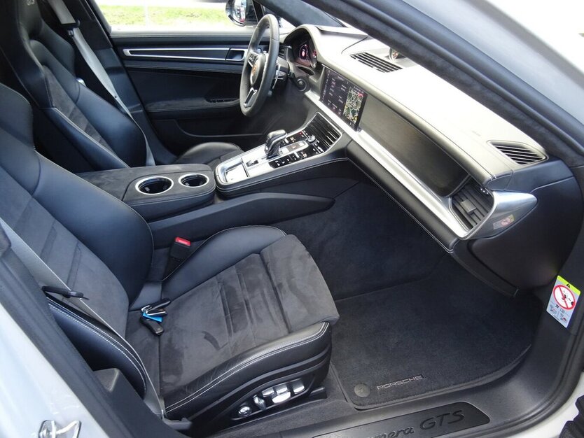 Porsche Panamera GTS Sport Turismo*Keramik,21´´Alu,Standh 148.000 km 65.850 € Schorndorf 73614