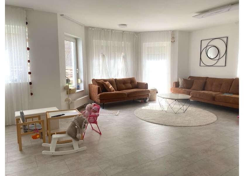 Haus zum Kaufen in Nufringen 626.000 € 215.15 m²