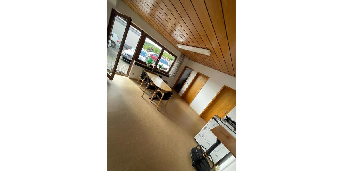 Gewerbeobjekt Nürtingen - 1.850&euro; | Angebot:26070085