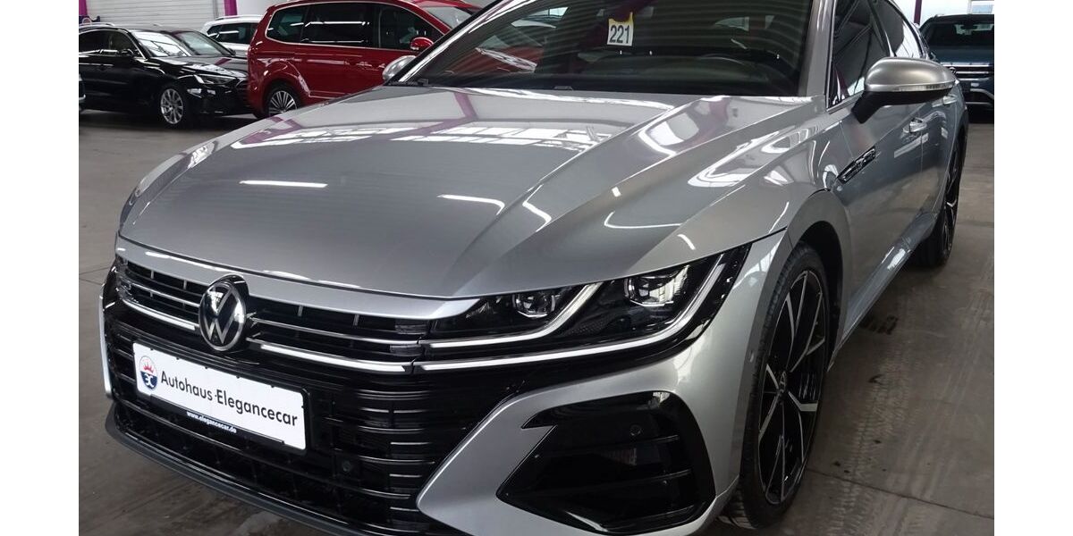 VW Arteon 28.921 km 46.849 &euro; Holzgerlingen bei Stuttgart 71088